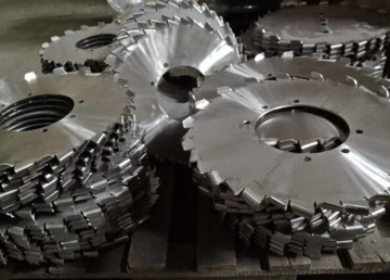 分散盤(pán)噴涂